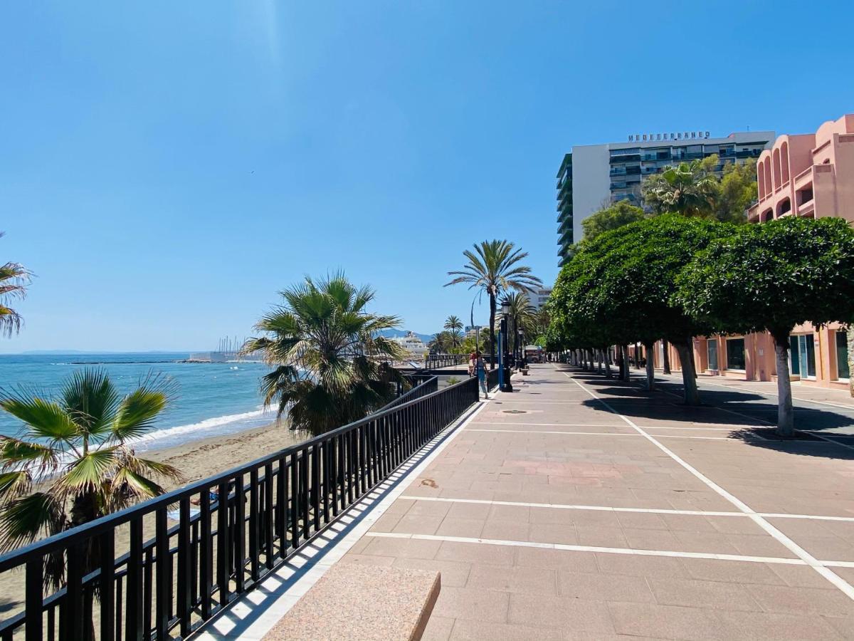 First Line! Art-Apartment On The Seafront Of Marbella With Swimming Pool Exterior foto